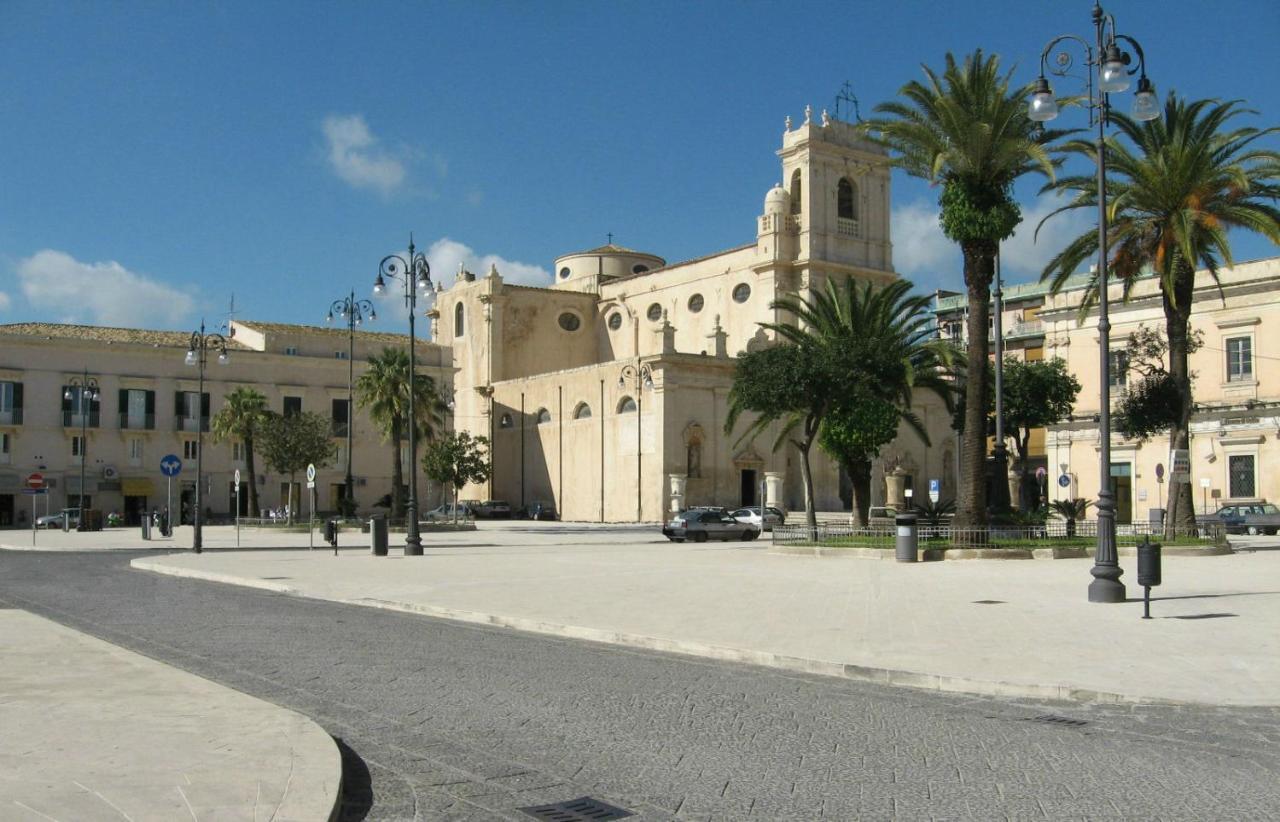 אבולה Garibaldi Maison De Charme מראה חיצוני תמונה