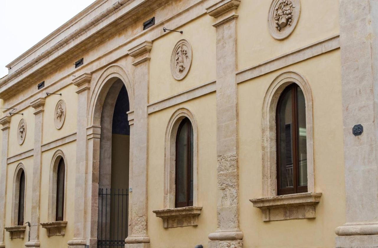 אבולה Garibaldi Maison De Charme מראה חיצוני תמונה
